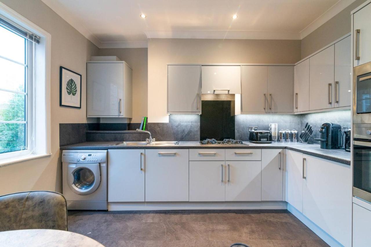 Modern Living 2 Bedroom Apartment South Wilmslow Zewnętrze zdjęcie